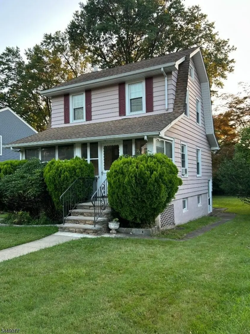 32 Hamilton Rd, Verona, NJ 07044 - #2