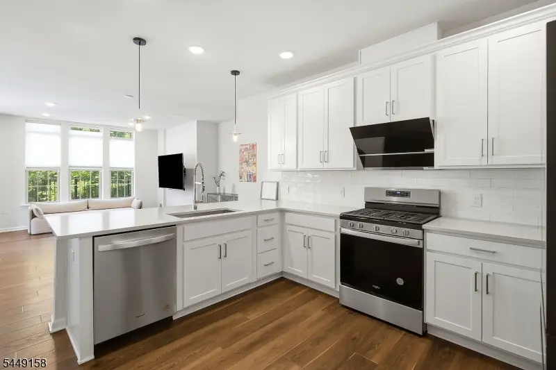 1015 Station Rd, Somerville, NJ 08876 - #3