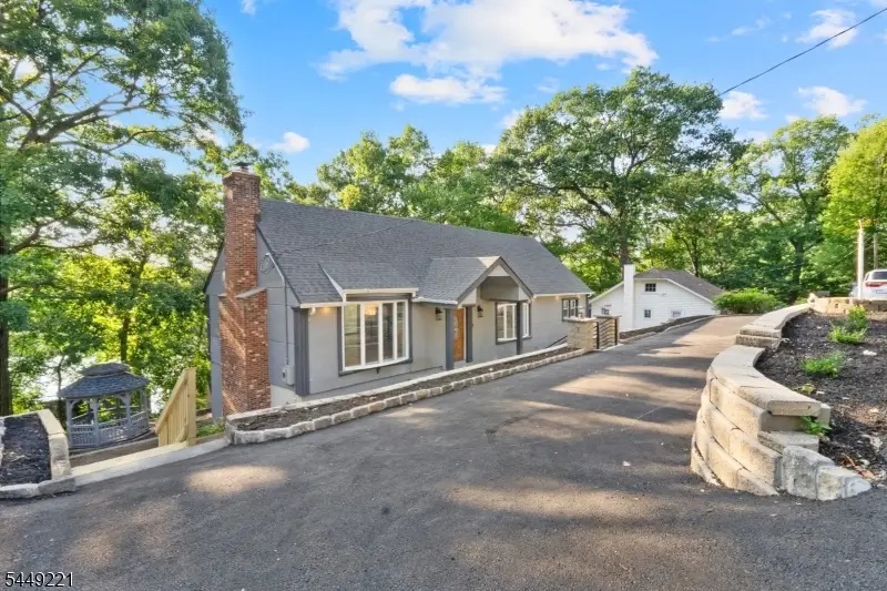 19 Cliffside Trl, Denville, NJ 07834 - #3