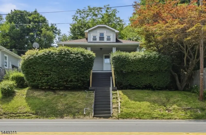 185 Main St, Andover, NJ 07821 - #1