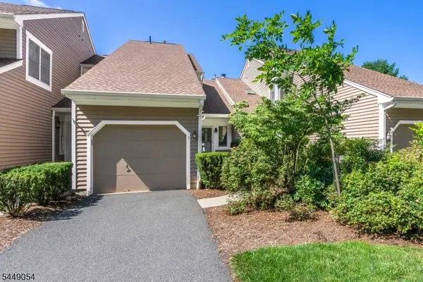 7 Dorset Ln, Bedminster Twp., NJ 07921