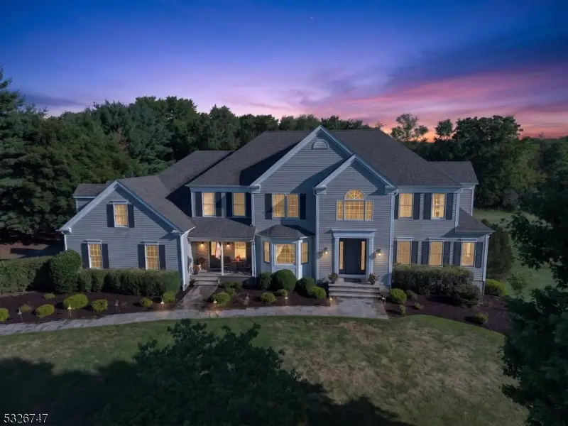 13 Militia Rd, Readington, NJ 08889 - #1