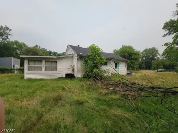 592 Equator Ave, Franklin Twp., NJ 08873