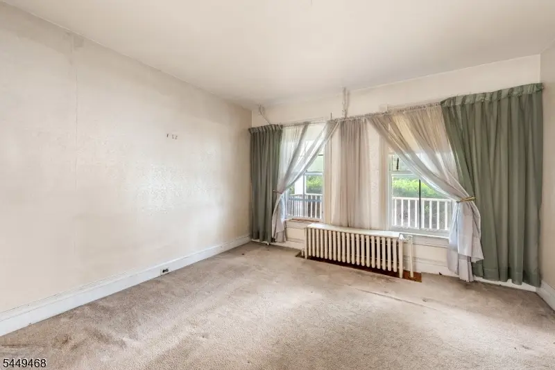 14 High St, Andover, NJ 07821 - #3