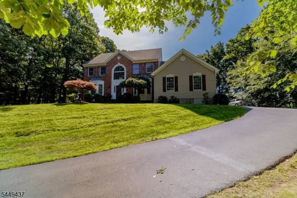 11 Donna Lane, Mount Olive Twp., NJ 07836