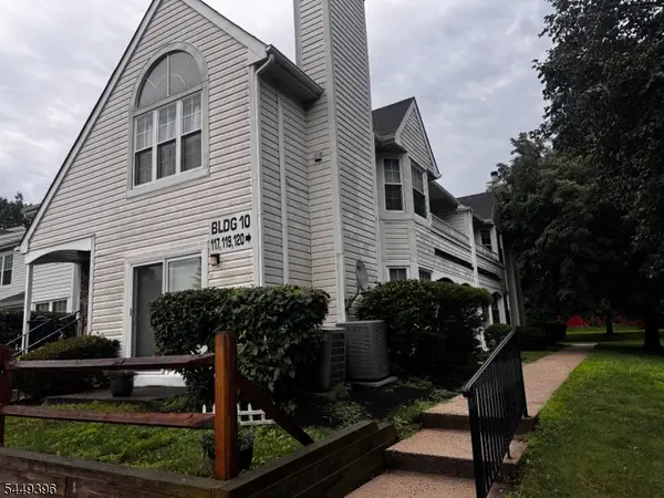 120 Wycombe Pl, Franklin Twp., NJ 08873