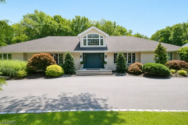 120 Timberhill Dr, East Hanover, NJ 07936 - #3