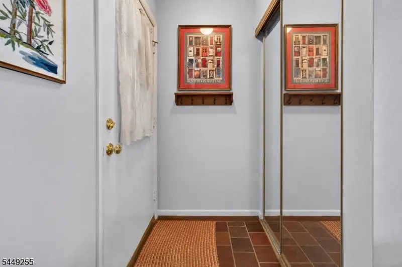 68 Overlook Dr, Union, NJ 08809 - #2