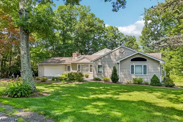 3 Beech Ct, Hardyston Twp., NJ 07460