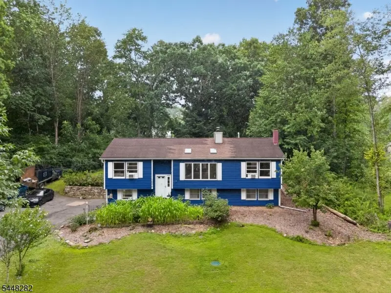 102 Meadow Rd, Hampton, NJ 07860 - #2