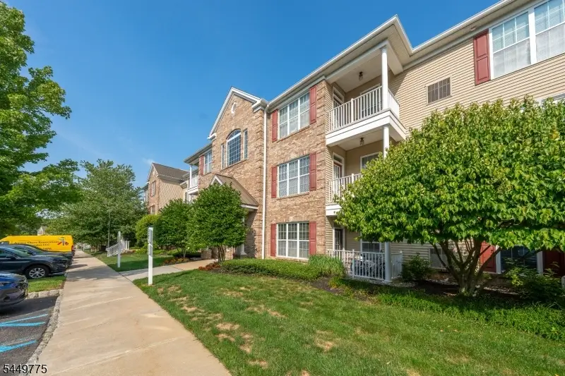 319 Sophee Ln, Lakewood, NJ 08701 - #2