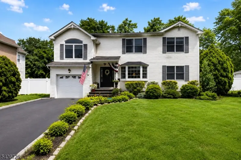 37 Hall Drive, Clark, NJ 07066 - #1