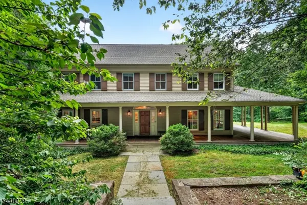 103 Old Driftway Ln, Tewksbury Twp., NJ 08833