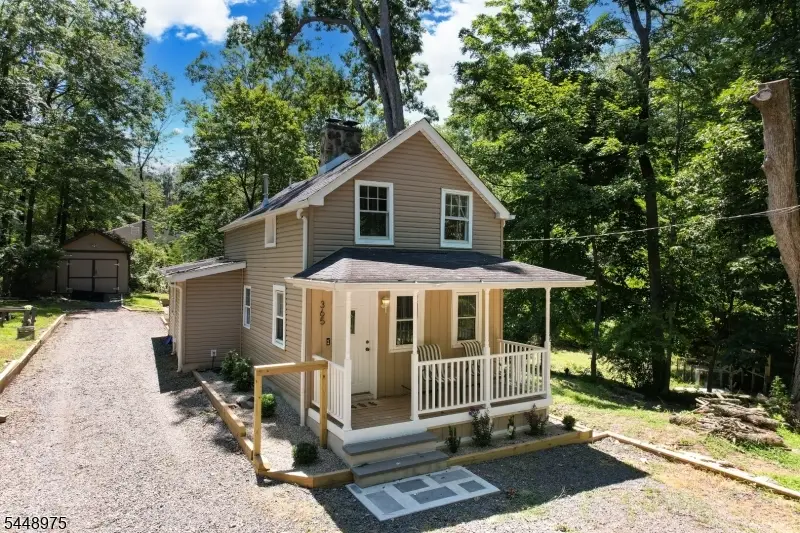 365 Bonnie Burn Rd, Watchung, NJ 07069 - #2