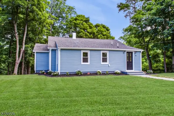 48 Petersburg Rd, Independence Twp., NJ 07840