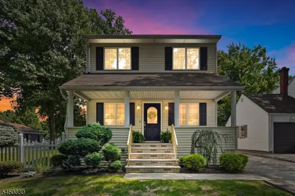 442 Riverview Dr, Totowa Boro, NJ 07512
