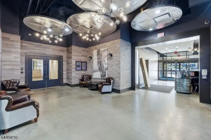 1 Carriage City Plz #804, Rahway, NJ 07065 - #3
