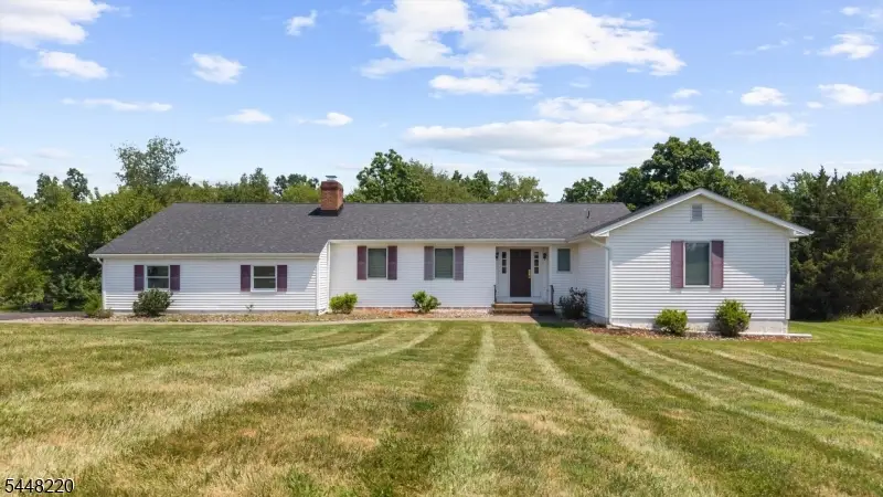 1101 Barley Sheaf Rd, Readington, NJ 08822 - #1