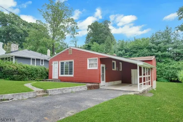 56 Seminole Ave, Rockaway Twp., NJ 07866