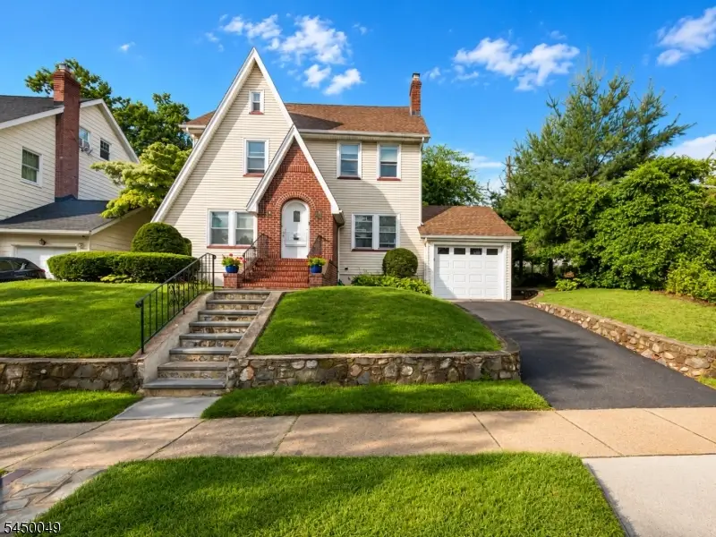 10 Alden Rd, Montclair, NJ 07042 - #1