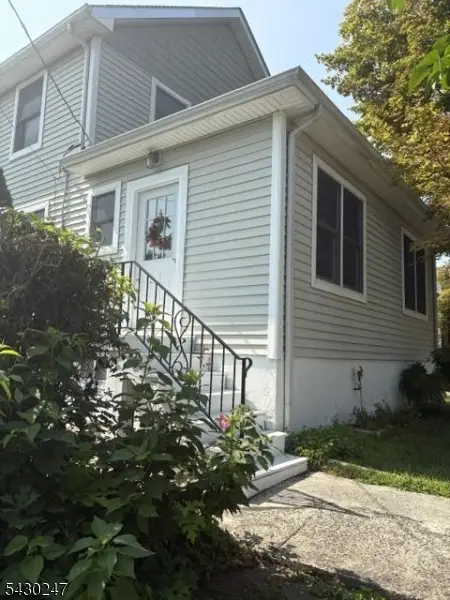 317 Ware Ct, Bound Brook, NJ 08805 - #3