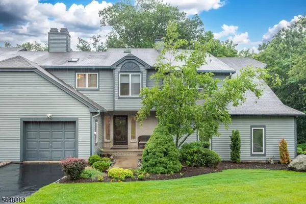 15 Fair Ridge Ct, Wayne Twp., NJ 07470