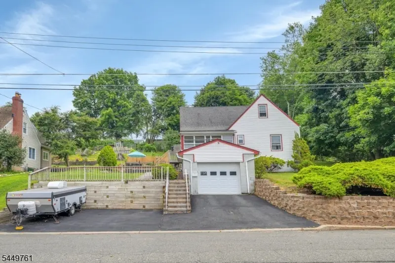 20 Koclas Dr, Netcong, NJ 07857 - #2