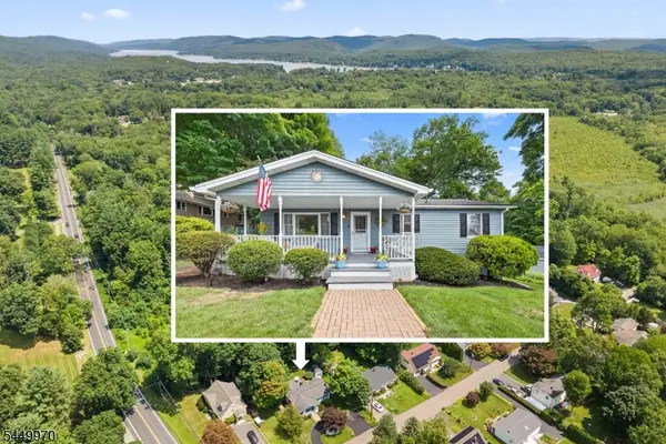 3 Lou Ann Blvd, West Milford Twp., NJ 07480