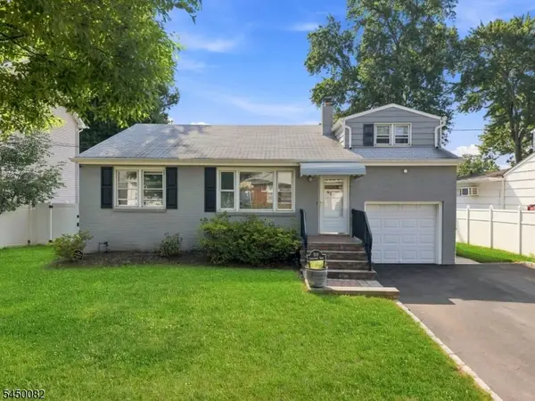 519 Livingston Rd, Linden City, NJ 07036