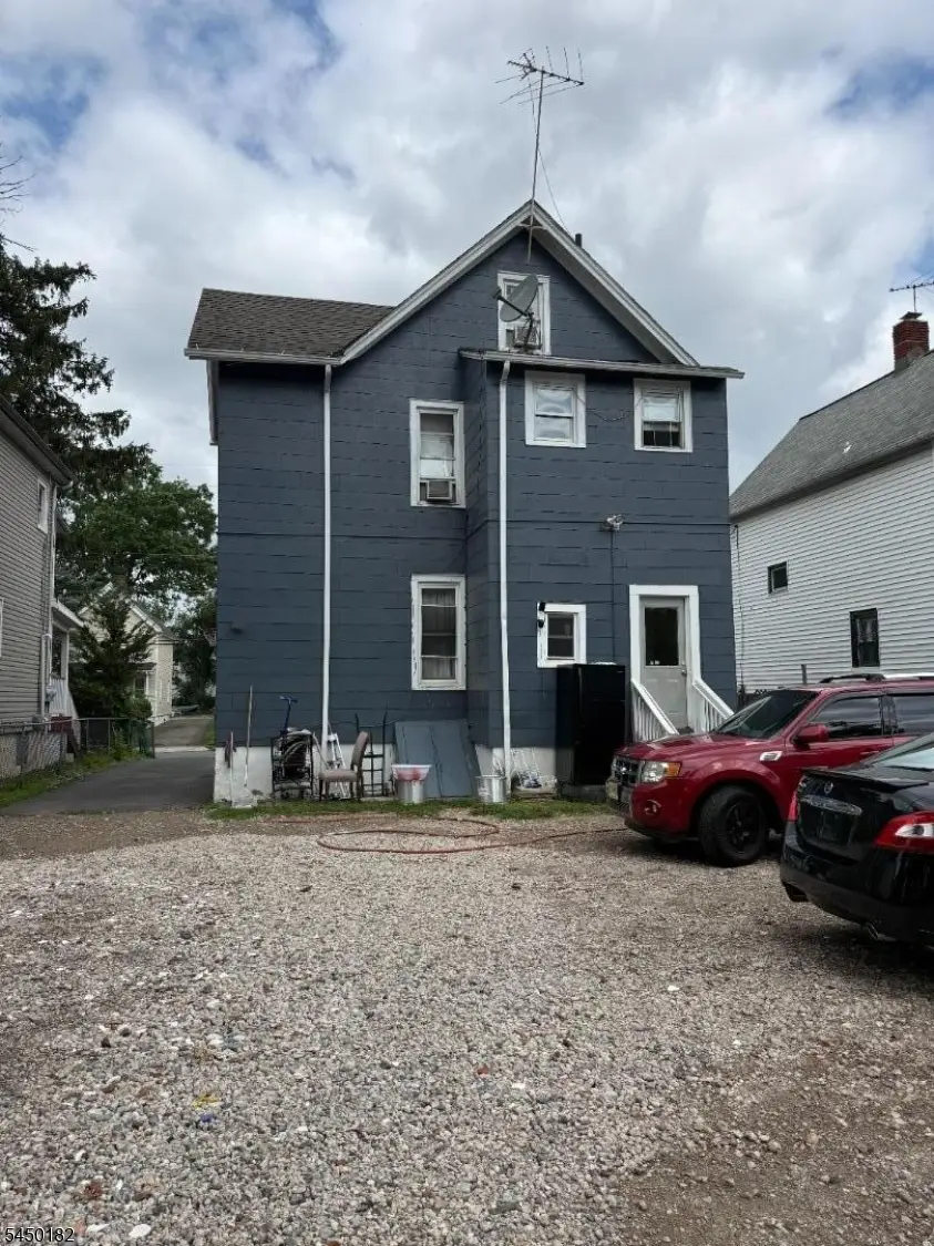 725 W 3rd St, Plainfield, NJ 07060 - #3