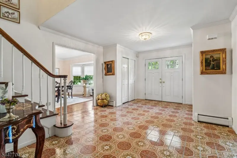 6 Cowie Rd, Chester, NJ 07930 - #3