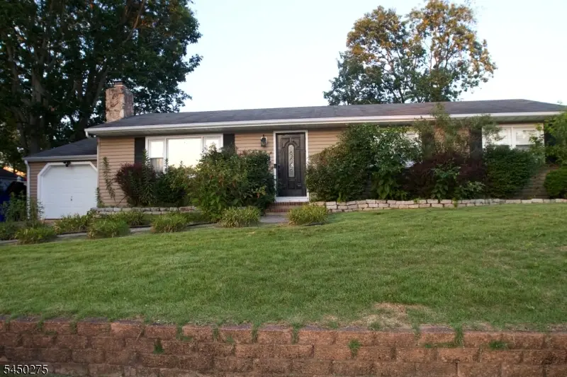 319 Spruce Dr, Brick, NJ 08723 - #1