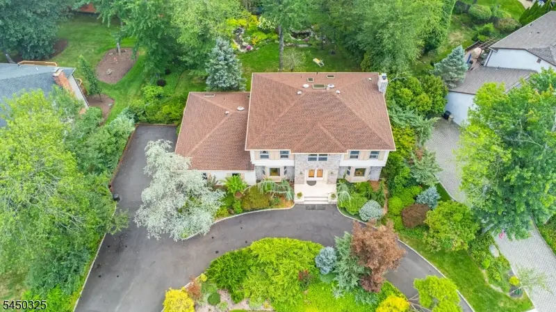 9 Puddingstone Way, Florham Park, NJ 07932 - #2