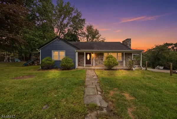 7 Marble Hill Rd, Liberty Twp., NJ 07838
