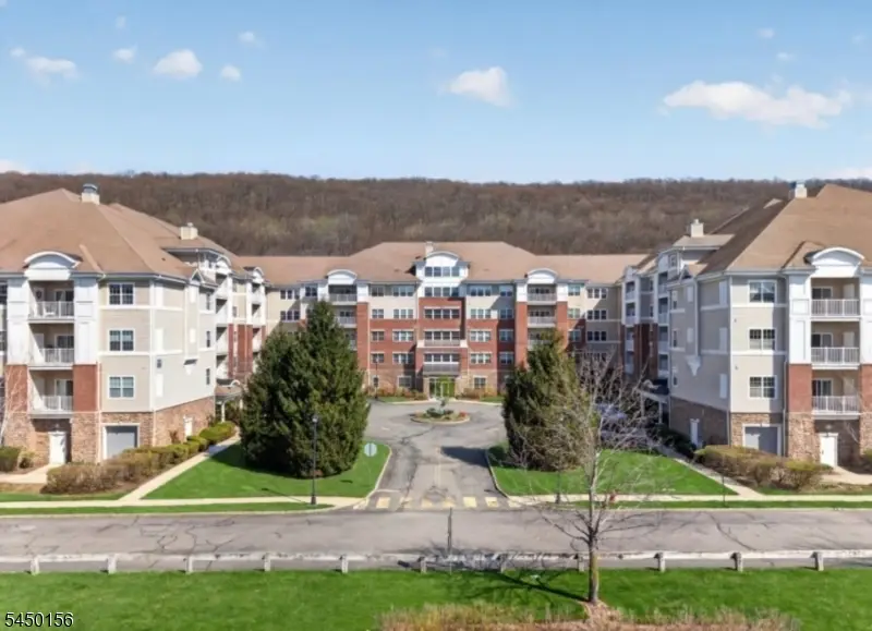 5213 Warrens Way #213, Wanaque, NJ 07465 - #1