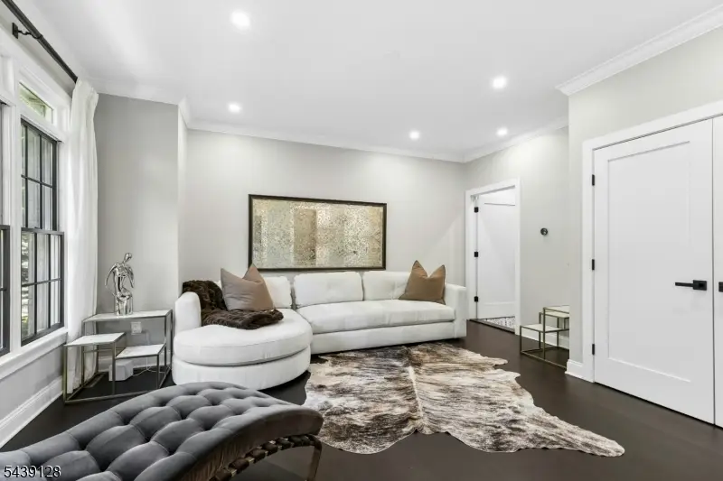204 N Union Ave, Cranford, NJ 07016 - #3