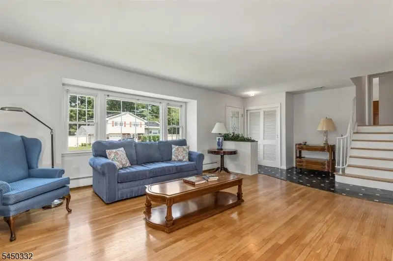 2 Poplar Way, Cranford, NJ 07016 - #2