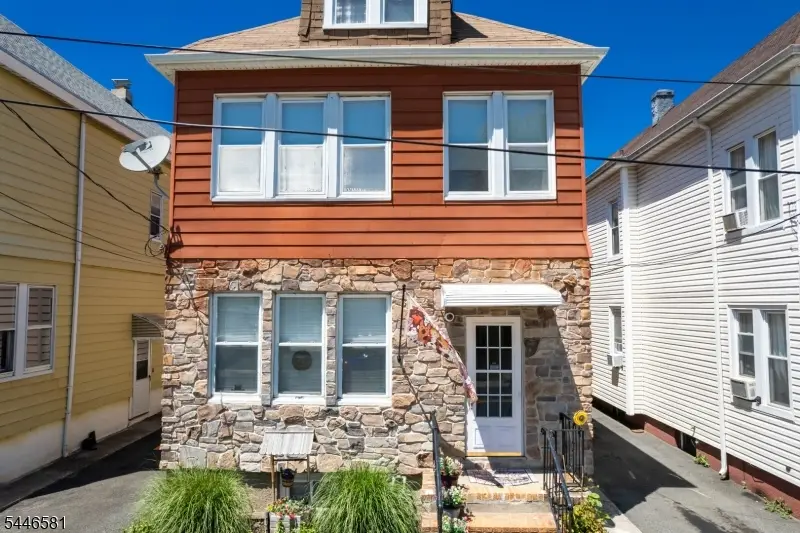 58 Piaget Ave, Clifton, NJ 07011 - #1