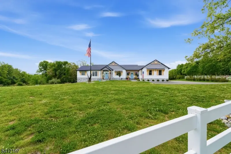 27 Sterling Dr, Wantage, NJ 07461 - #1