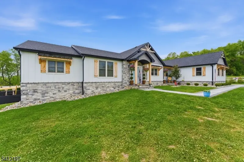 27 Sterling Dr, Wantage, NJ 07461 - #3