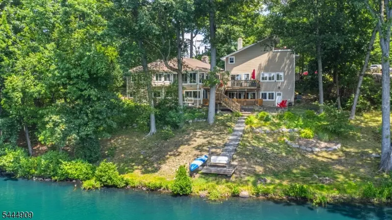 146 Lakewood Dr, Mountain Lakes, NJ 07834 - #3