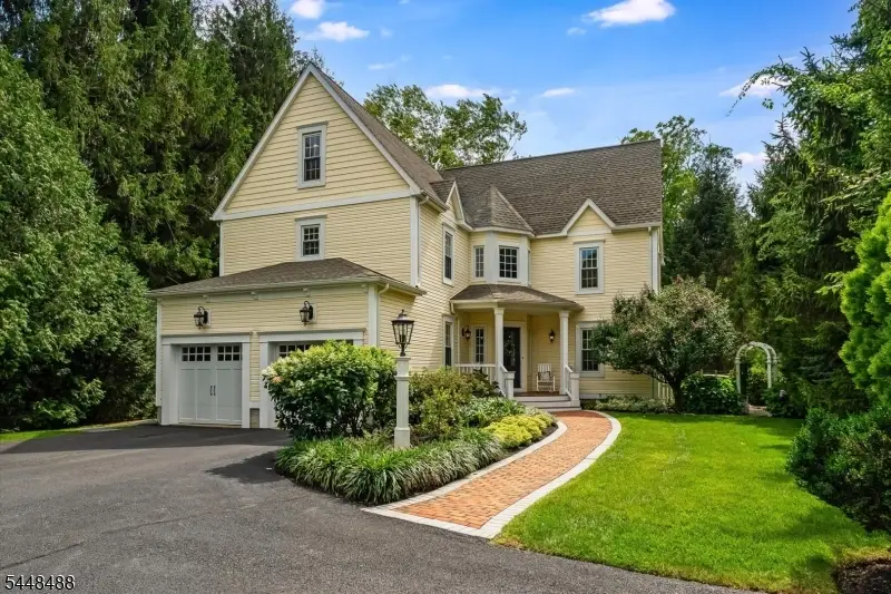 61 Collis Ln, Chester, NJ 07930 - #2