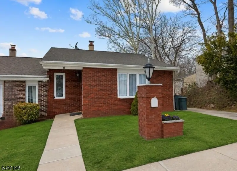 13 James St, Dover, NJ 07801 - #1