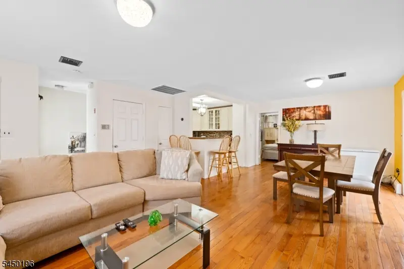 13 James St, Dover, NJ 07801 - #3