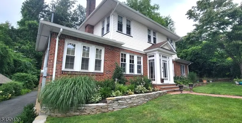 14 Byrne Rd, West Orange, NJ 07052 - #2