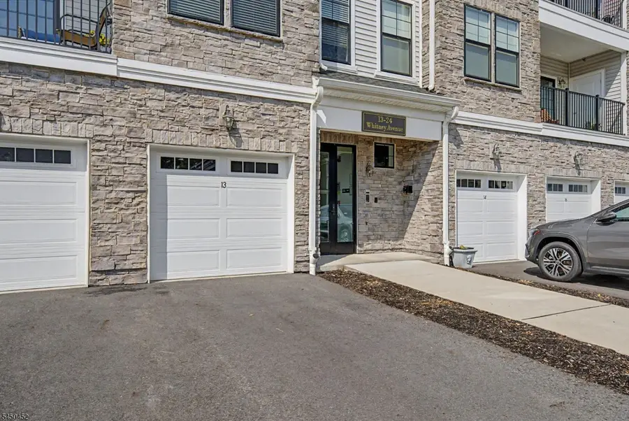 13 Whitney Ave #13, Morris Plains, NJ 07950 - #3