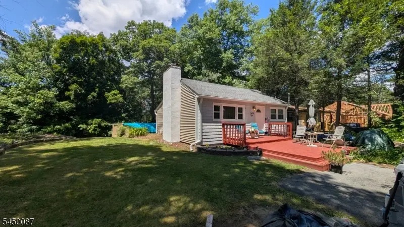 31 Hewitt Rd, Upper Greenwood Lake, NJ 07421 - #2