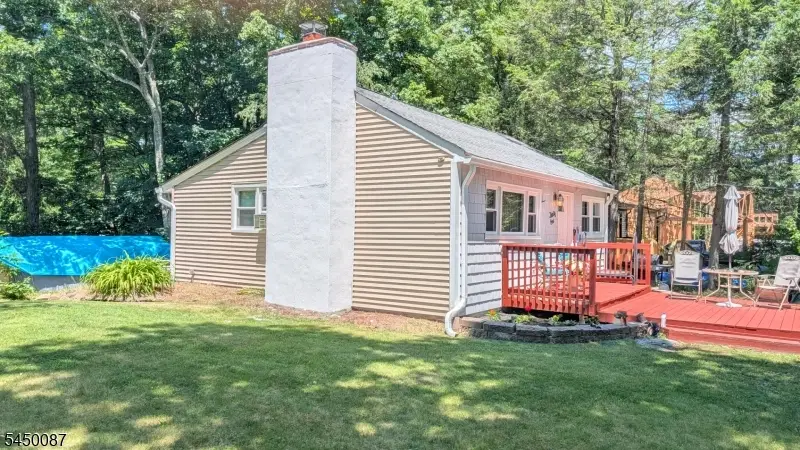 31 Hewitt Rd, Upper Greenwood Lake, NJ 07421 - #3