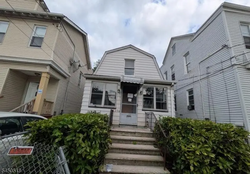 376 Myrtle Ave, Irvington, NJ 07111 - #1
