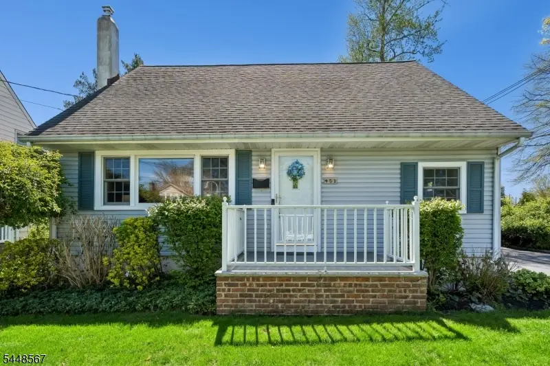 451 Pine Ave, Garwood, NJ 07027 - #1